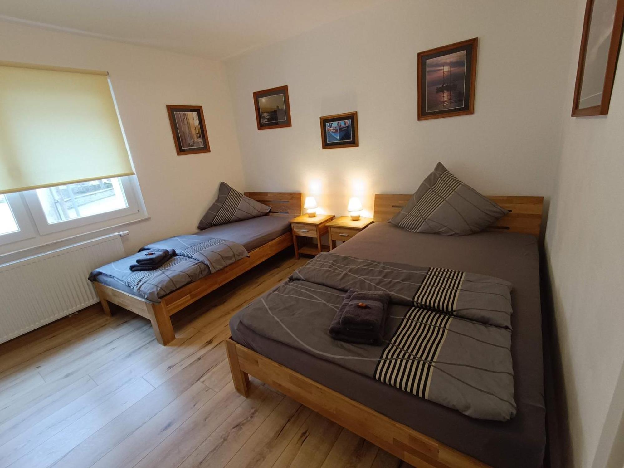 Ferienwohnung Am Rathaus Landstuhl Ngoại thất bức ảnh