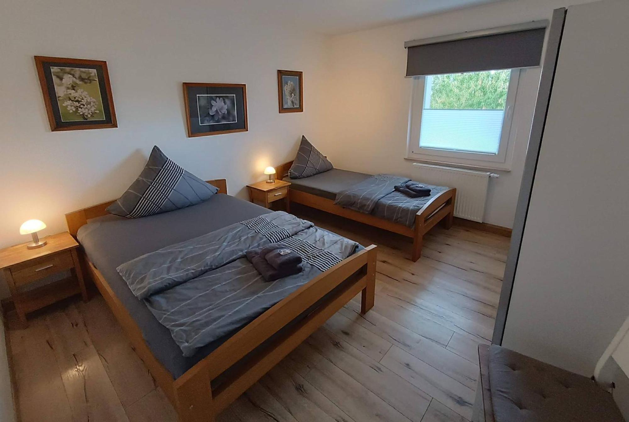 Ferienwohnung Am Rathaus Landstuhl Ngoại thất bức ảnh